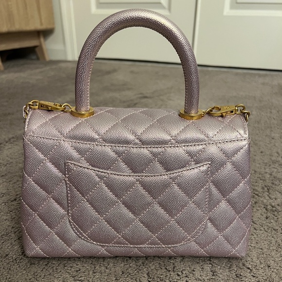Chanel Metallic Pink Quilted Shoulder Bag - Picture 2 of 6